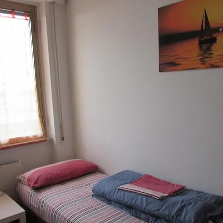 Hostel Thousand Sunny