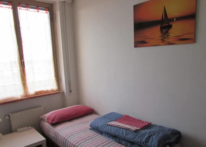 Hostel Thousand Sunny