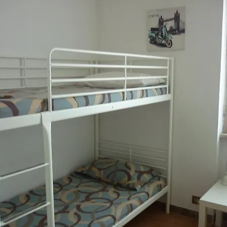 Hostel Thousand Sunny